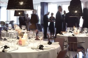 Skøn stemning i selskabslokalet